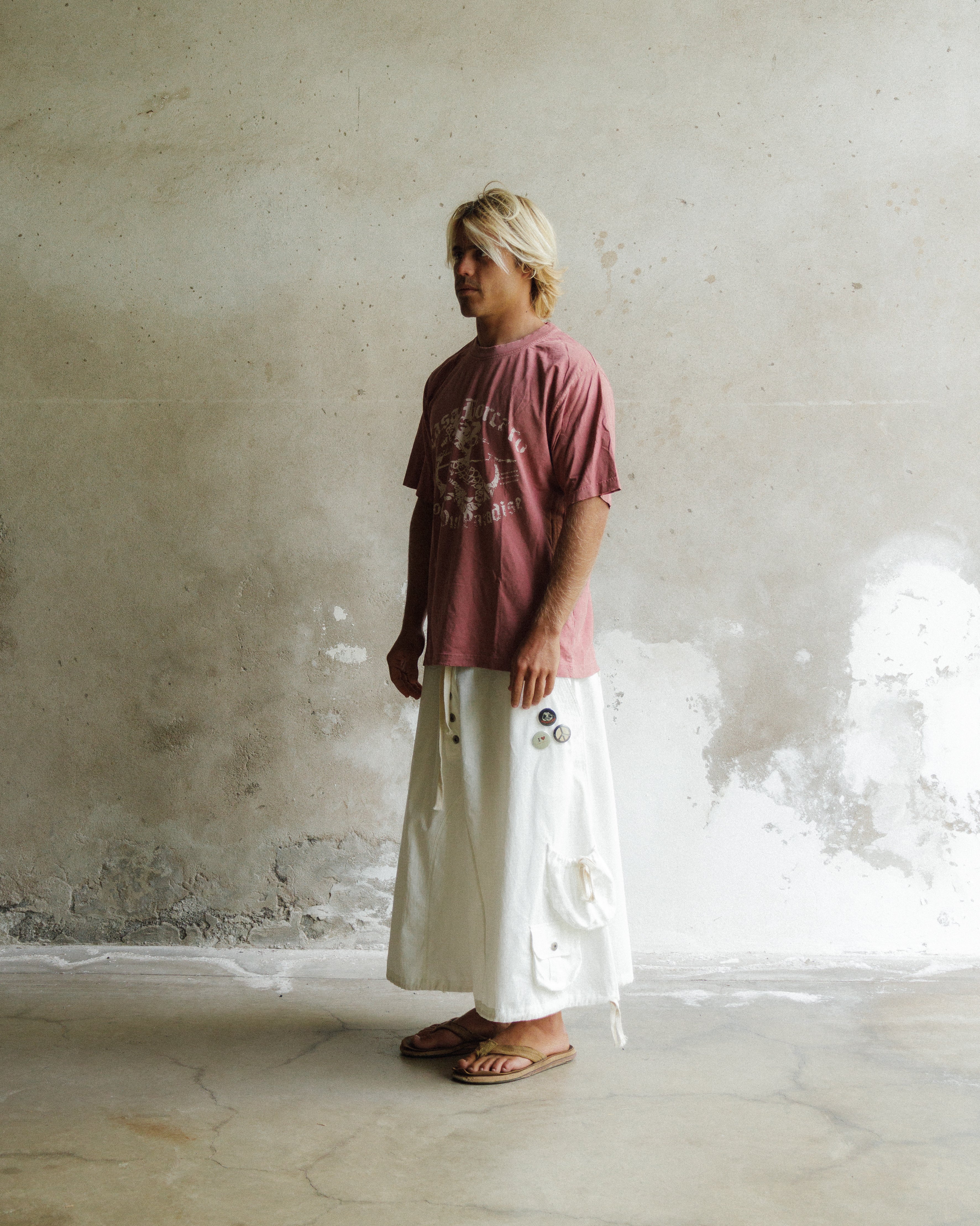 WHITE SUMMER CARGO SHORT
