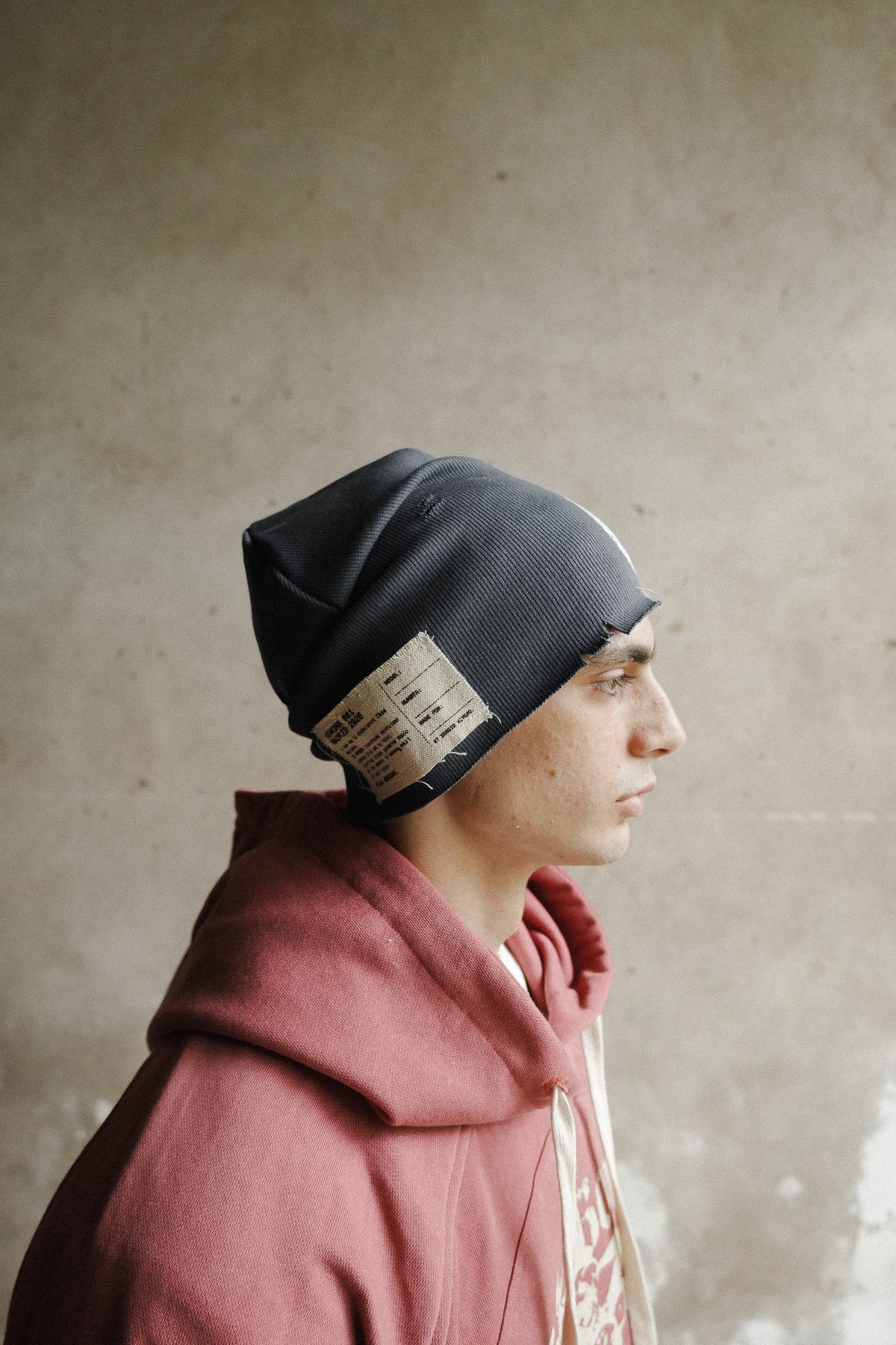 R001 BEANIE - GREY