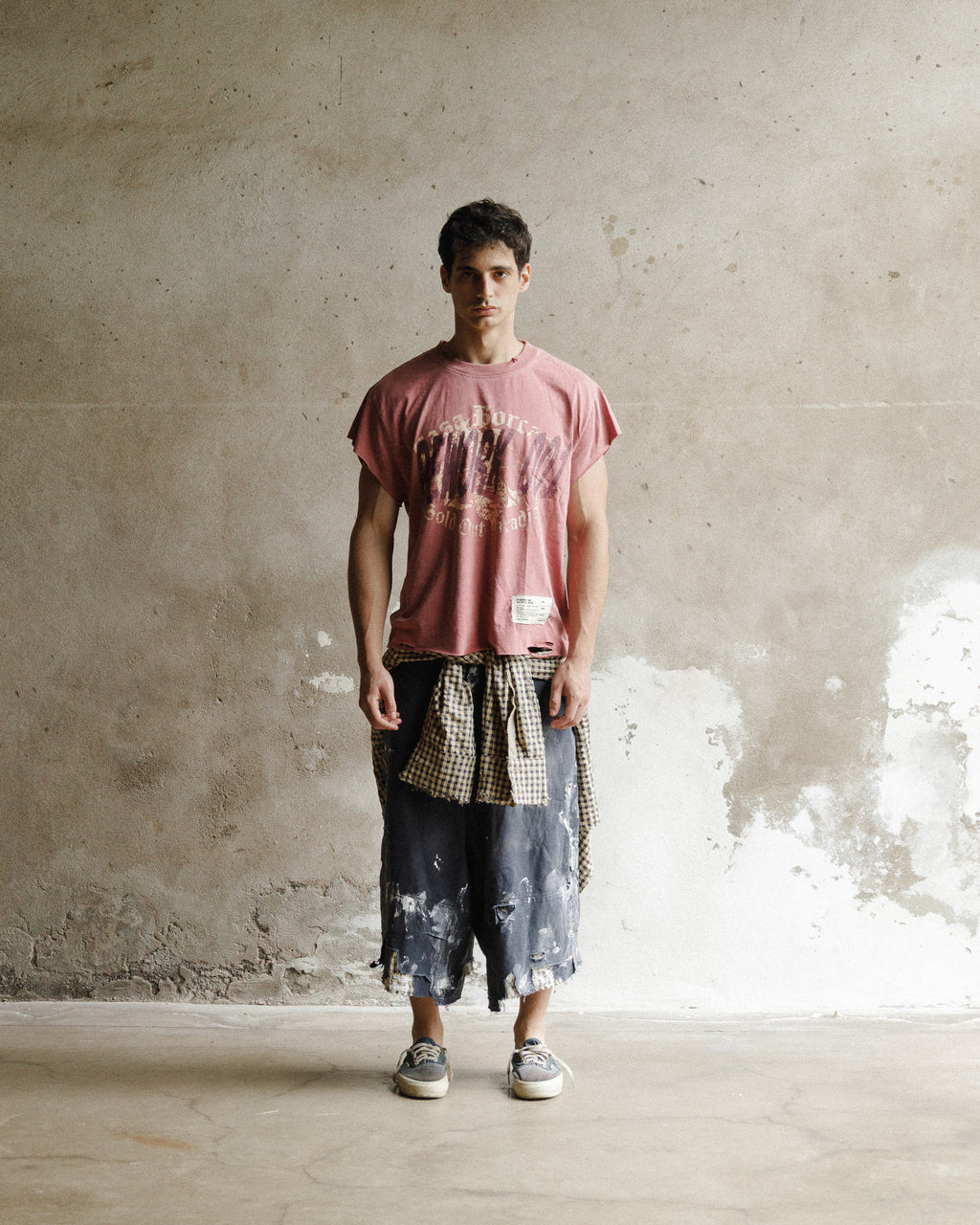 R001 TEE - 002