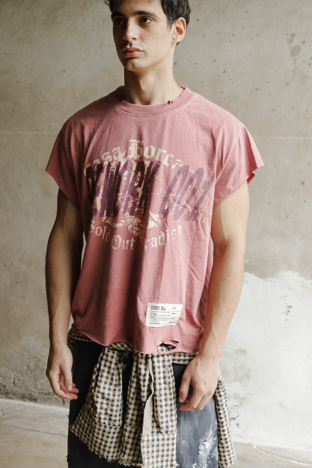 R001 TEE - 002